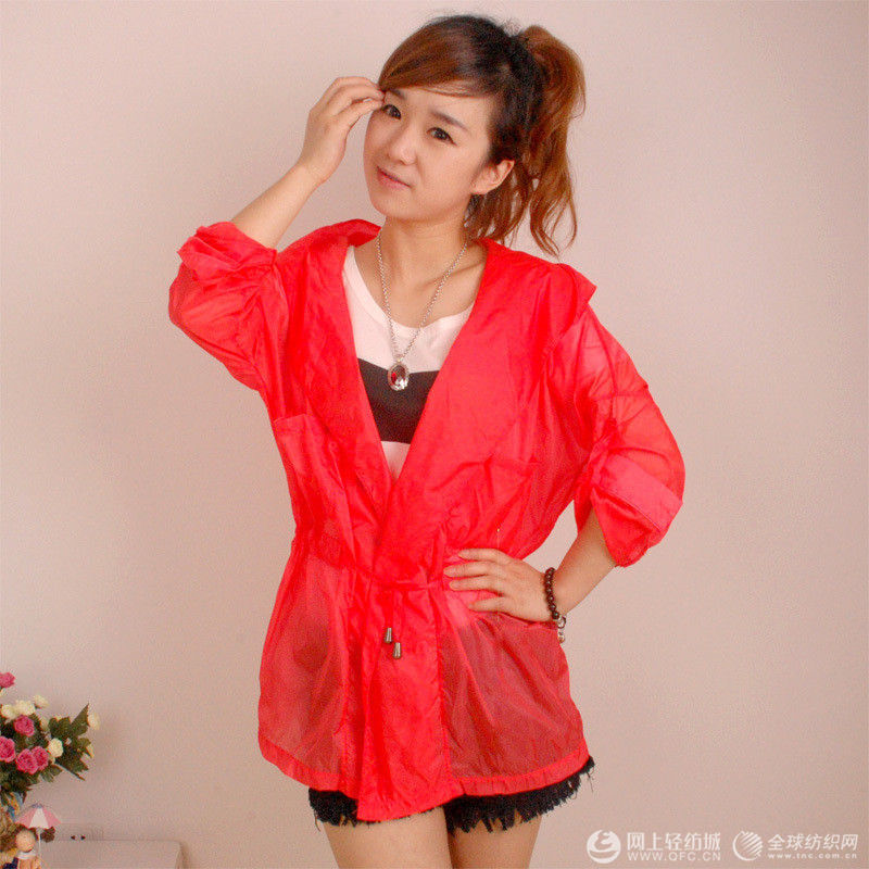 夏季如何选择防晒服？