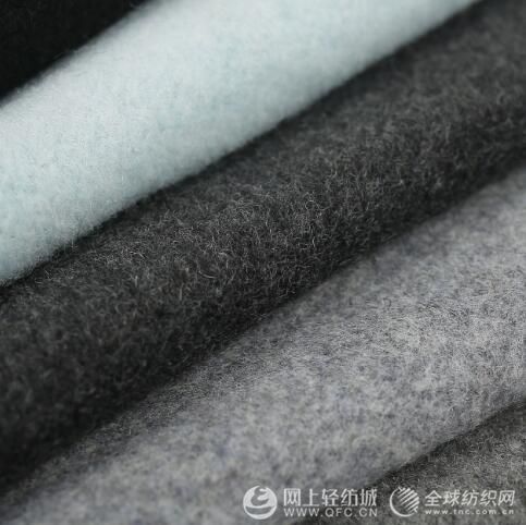 纯化纤仿毛料是什么面料化纤仿毛料与纯羊毛面料区别