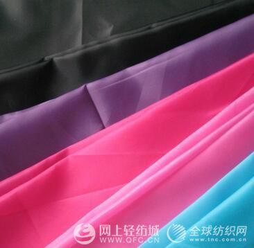 遮阳伞选什么颜色和布料的防紫外线比较强?