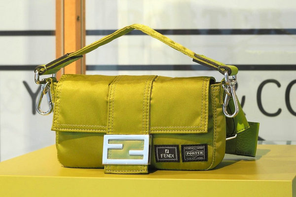 FENDI x PORTER  Baguette 1.jpg
