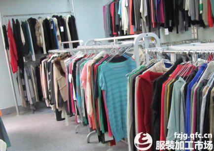 内衣服装厂_秋天内衣服装厂图片(3)