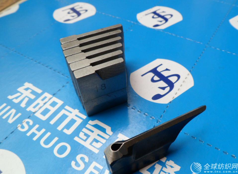 557׵