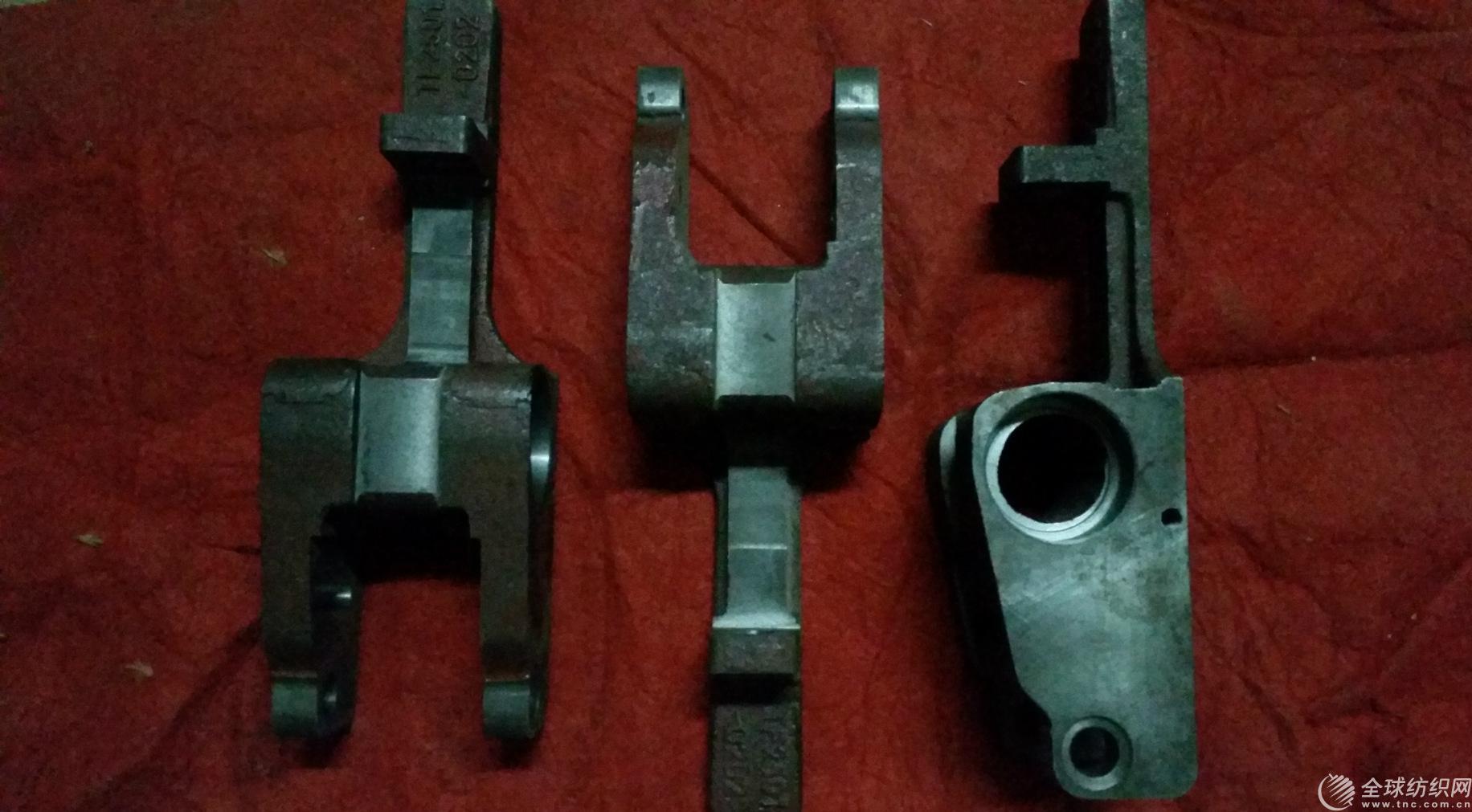 tf2501-0202_