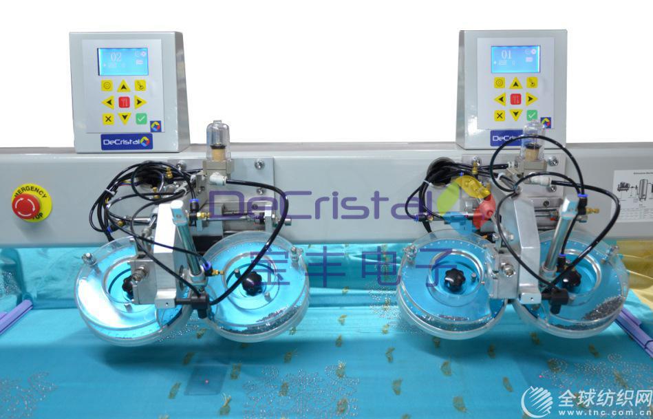 电脑排版自动烫钻机,点钻机自动点钻机厂家批