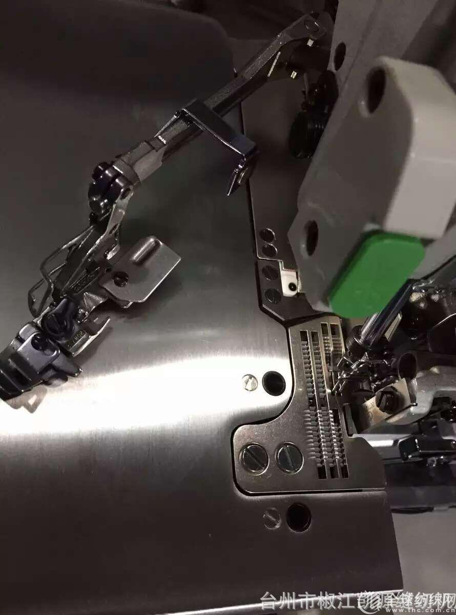 全自动700包缝机电脑直驱三光眼自动剪线锁边机拷边机