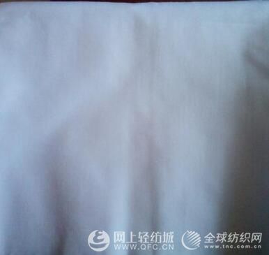 涤纶坯布的优缺点 涤棉坯布与纯棉哪个好