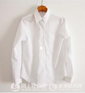 白衬衫的正确清洗方法