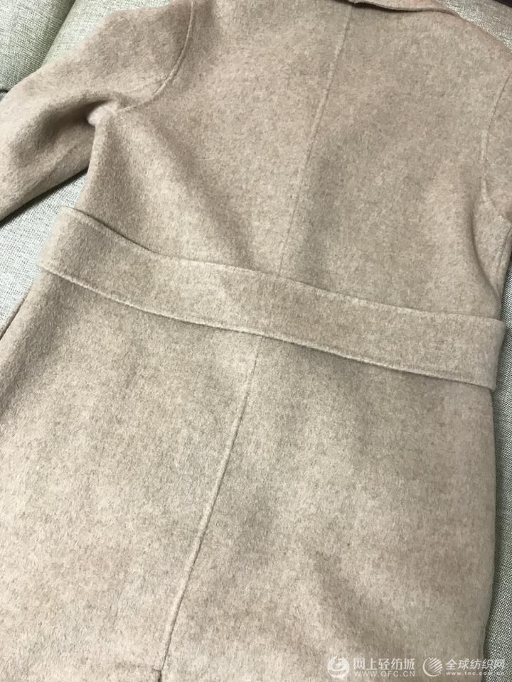 燕麦色是是什么色燕麦色和米色一样吗燕麦色和米色哪个好看