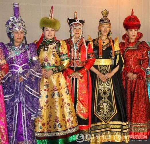 蒙古族服饰的特点 蒙古族服饰--袍类有哪些