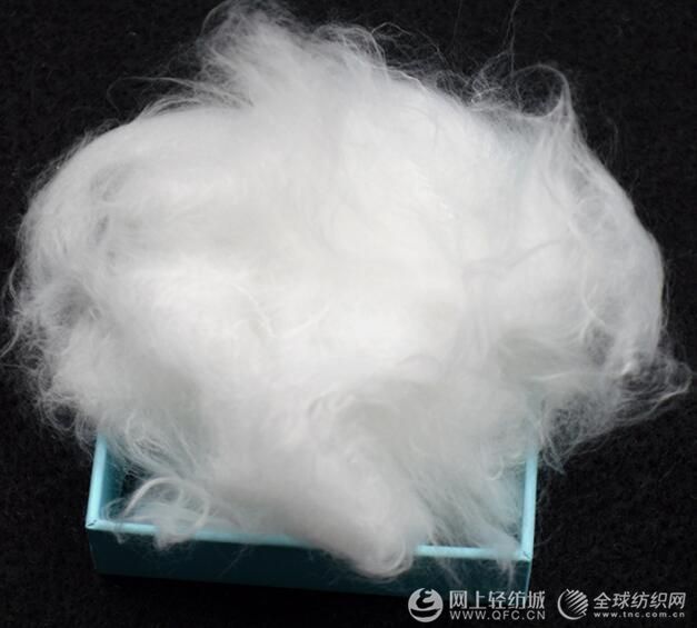 羽绒和羽绒棉的区别羽绒棉怎么洗涤羽绒怎么洗涤