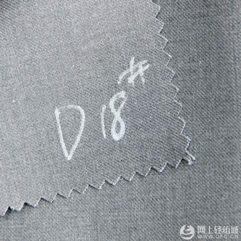 细纹哗叽混纺面料     面议元/件 加入采购