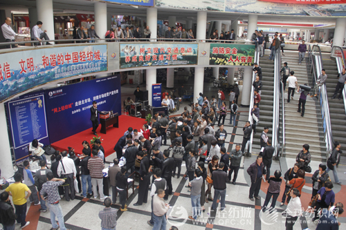 “网上轻纺城”引爆轻纺城北市场